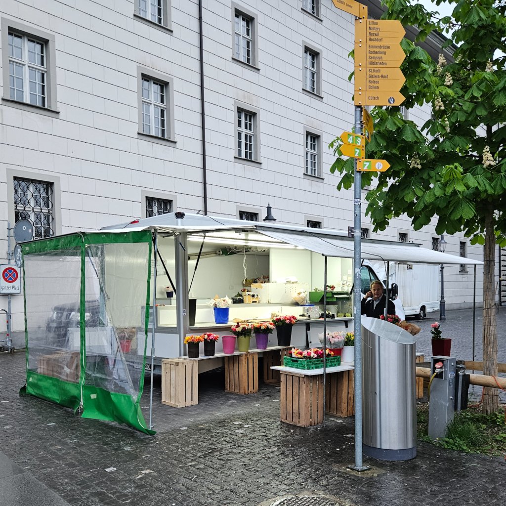 Weggiser Rosen, Wochenmarkt Luzern